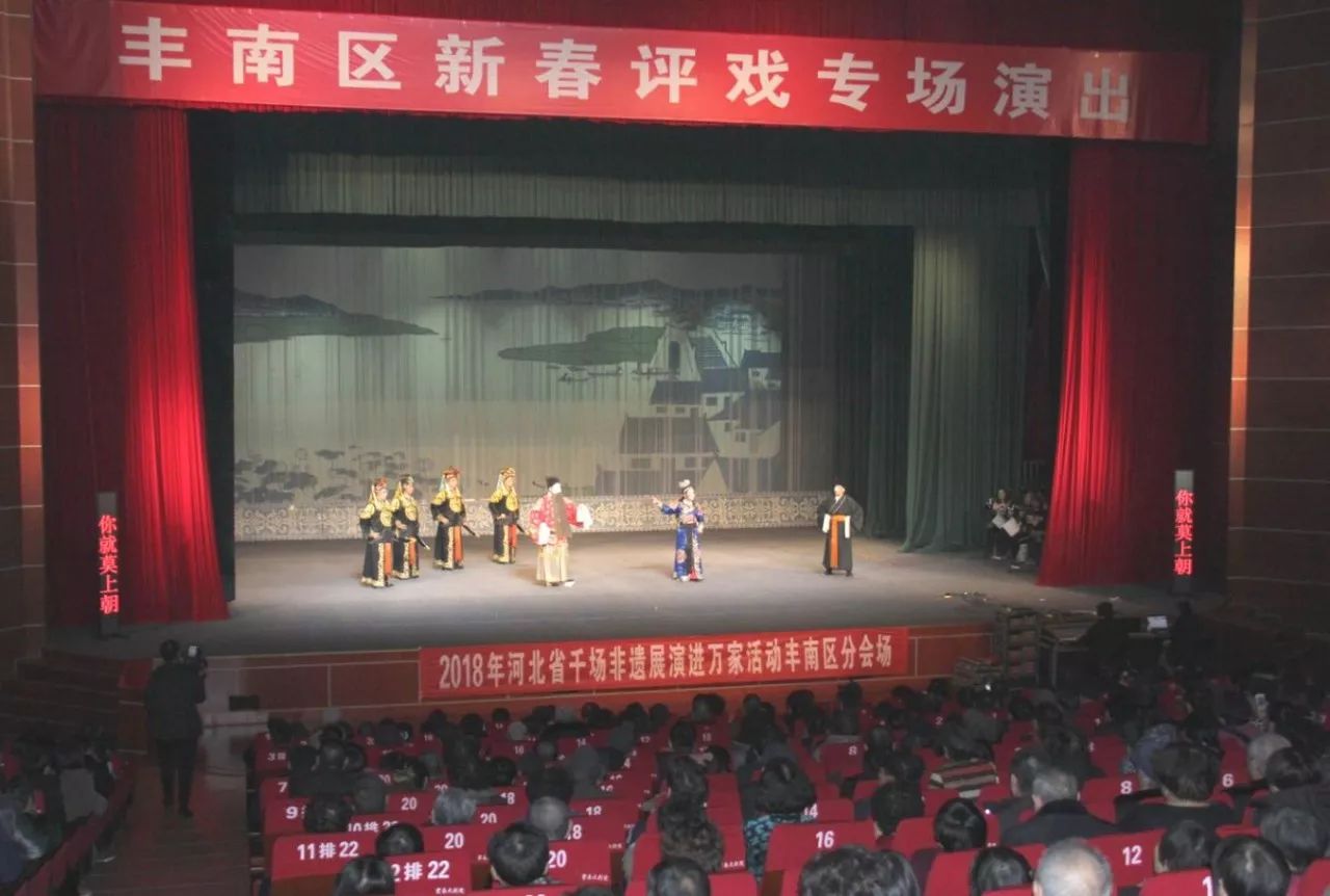 1555863502864023.jpg 被弄湿的夏天桃子官方渠道
