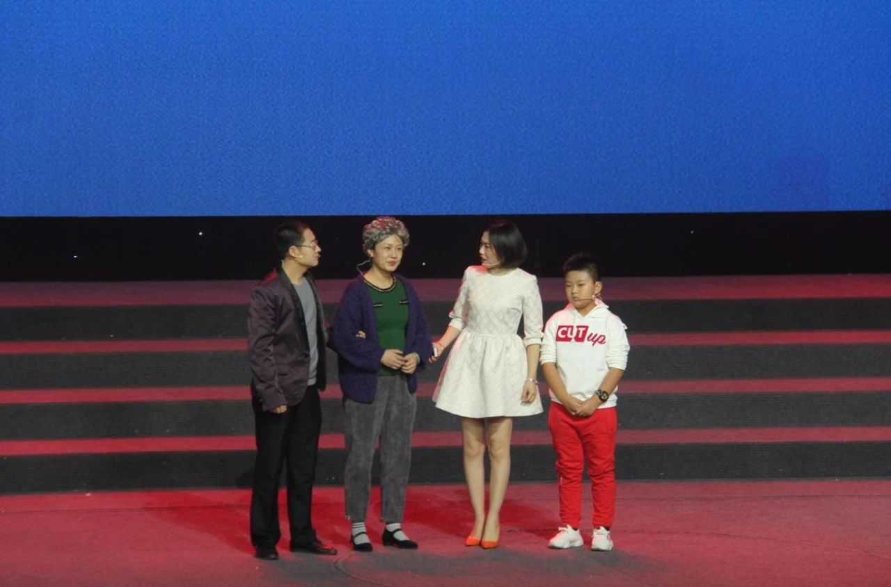 1556155539934125.jpg tsfnwhg@163.com 对照