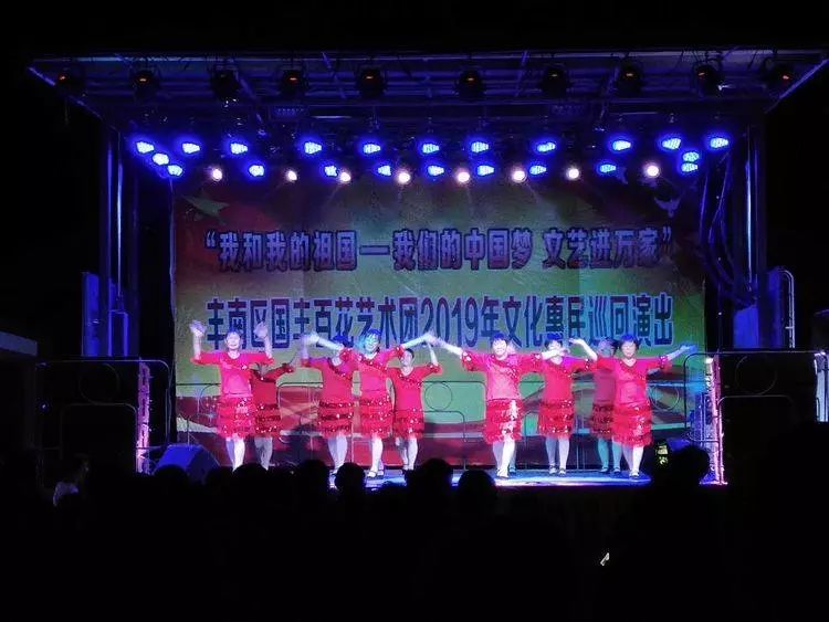 1564992354172015.jpg 伴着春天的脚步