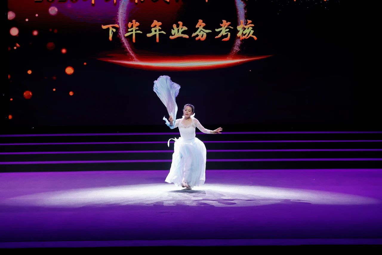 微信图片_20210122093210.jpg www.cardinalscards