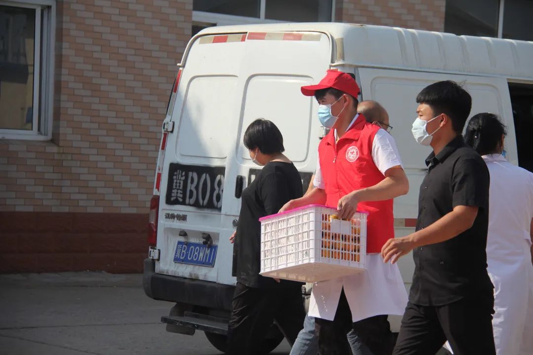 1674955094566477.jpg 被弄湿的夏天桃子新手怎么玩